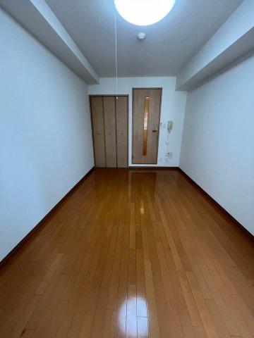 ドムール天満の居間・リビング