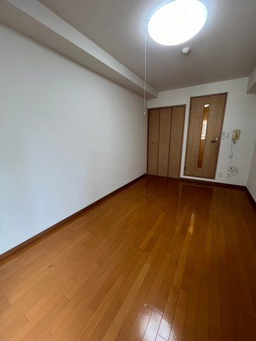 ドムール天満の居間・リビング