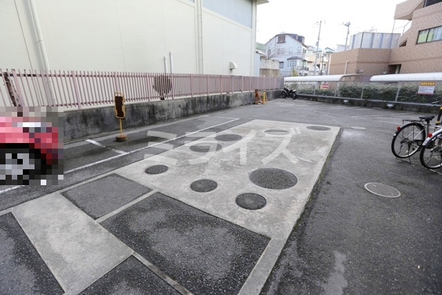 【駐車場】 | ロイヤルハイツ千里