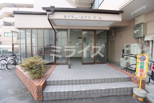 【エントランス】 | ロイヤルハイツ千里