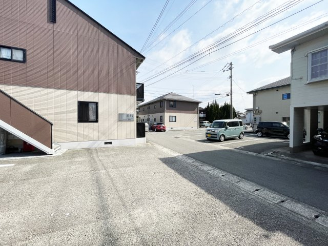 ディアス川南　Ｃ棟の駐車場