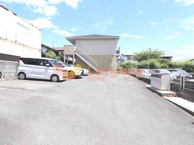 セジュール・ディア・モントの駐車場|カースペースがあります