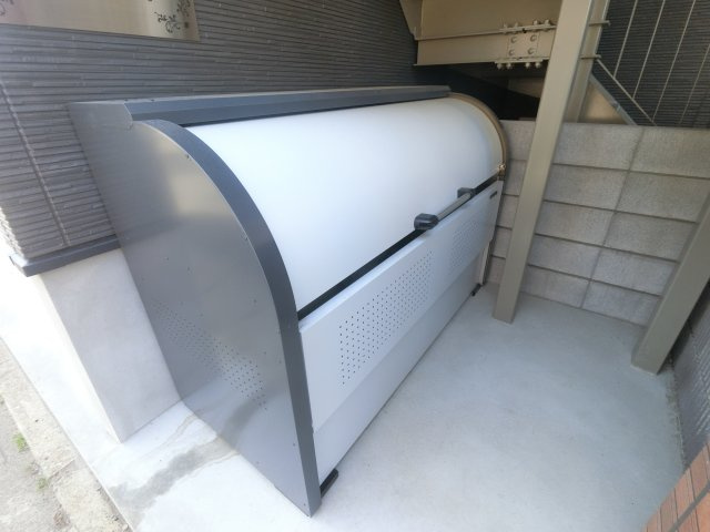 アルファ行徳のバルコニー