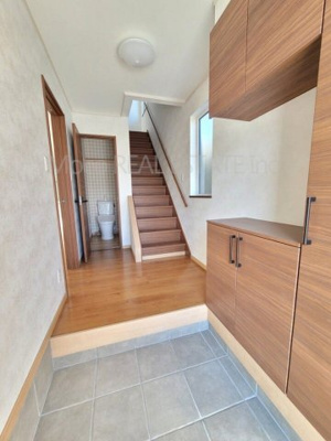 【玄関】 | 北見市西富町新築住宅