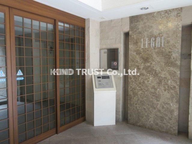 リーガル西天満Ⅱのエントランス|エントランスです