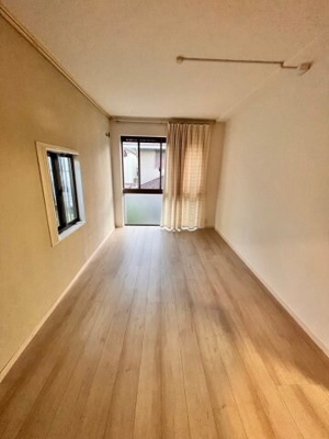 【居間・リビング】 | 高槻市南平台5丁目戸建