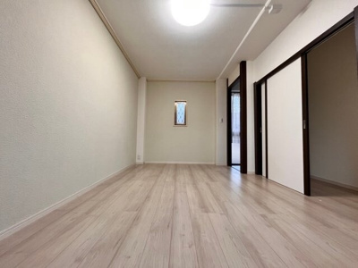 【居間・リビング】 | 高槻市南平台5丁目戸建