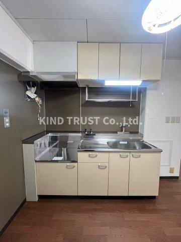 岡本ビルのキッチン|お料理しやすいキッチンです