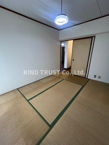 岡本ビルの和室|い草の香りが落ち着く素敵な和室です