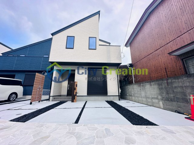 藤沢市鵠沼桜が岡　新築戸建て（藤沢駅徒歩15分）の外観