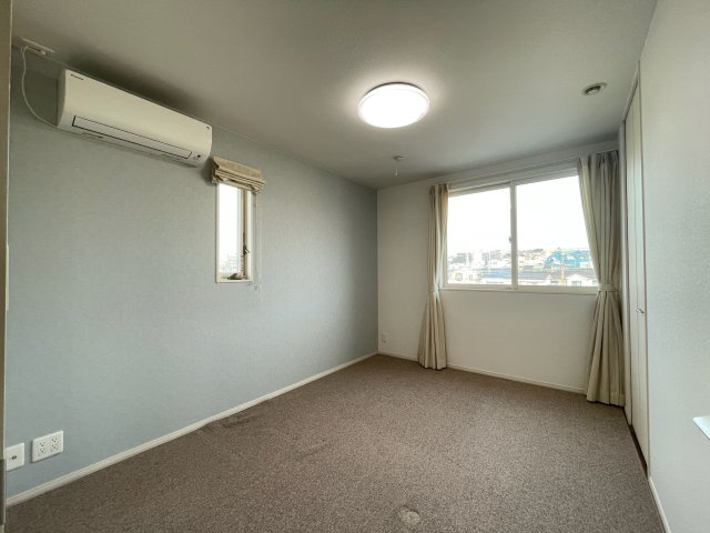 西舞子１丁目戸建の洋室