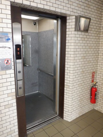 ライオンズパレス浅草のその他共用部分|エレベーター