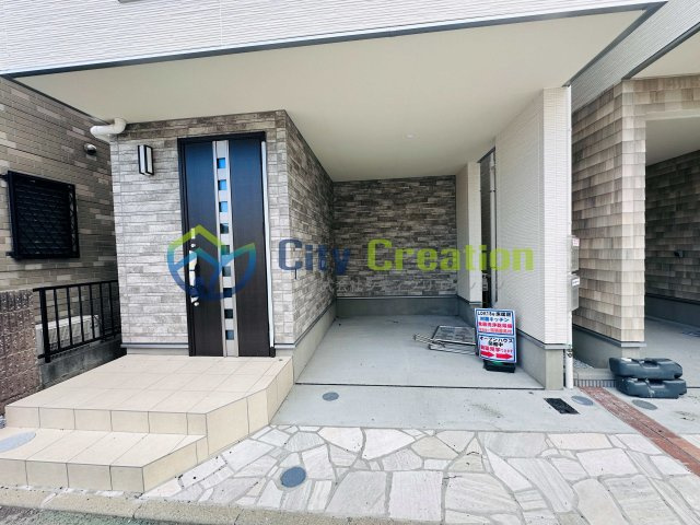 辻堂駅徒歩5分！藤沢市辻堂元町の新築戸建ての駐車場