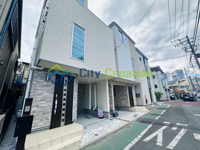 辻堂駅徒歩5分！藤沢市辻堂元町の新築戸建ての外観