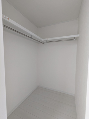 【収納】 | 大東市三箇１丁目新築戸建 | 洋室（約8.4帖）