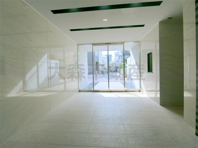 ブライズ大森町DUE(デューのエントランス