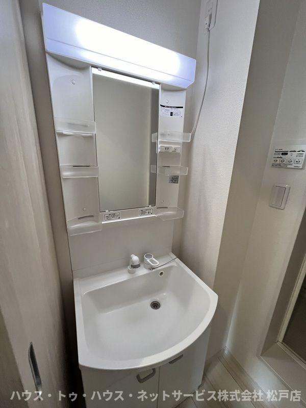 メルディア松戸の洗面所