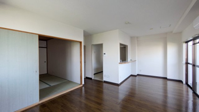 【居間・リビング】 | ドミールまつなみ