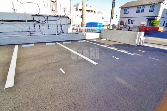 リーブルファイン袋山の駐車場|弊社ホームページに写真がたくさんあります♪