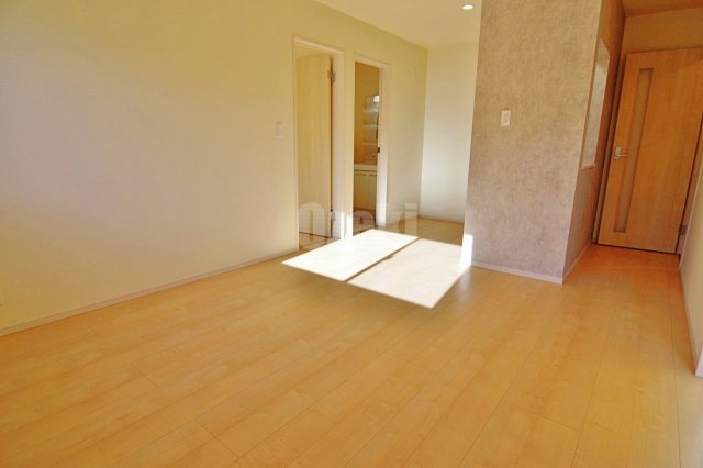 リーブルファイン袋山の居間・リビング|※間取り反転、弊社ホームページに写真がたくさんあります♪