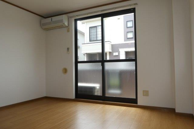 マーヴェラスAの居間・リビング