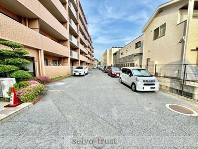 【駐車場】 | ライオンズマンション楽々園第2