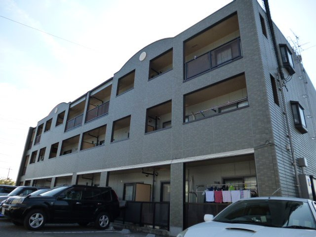倉敷市宮前の賃貸マンションの外観