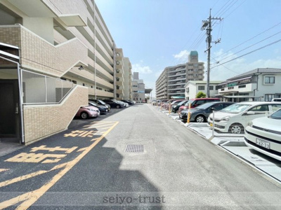 【駐車場】 | ロイヤルシャトー井口