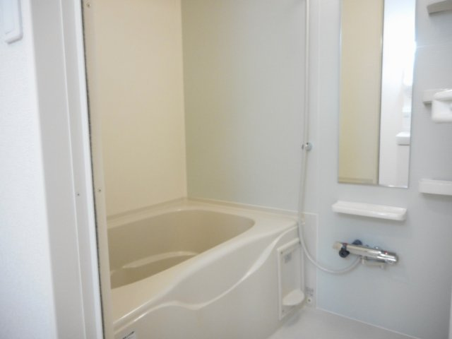 エムズ　サニーガーデンⅩⅥの浴室