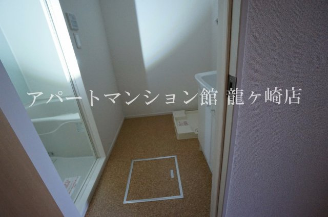 エムズ　サニーガーデンⅩⅥの洗面所