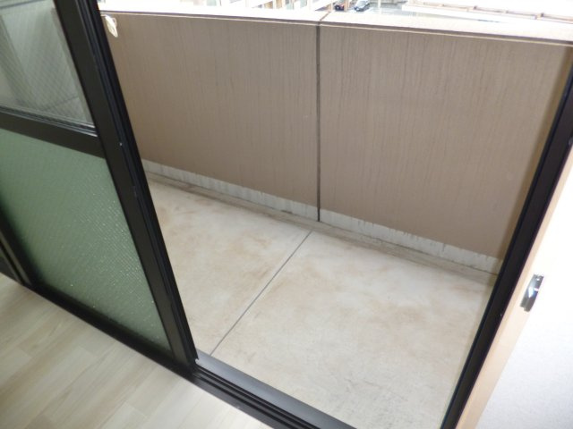 サンパレス幸町のバルコニー