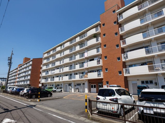 犬山市しろひがし住宅２号棟テナントの外観|犬山市しろひがし住宅２号棟テナント