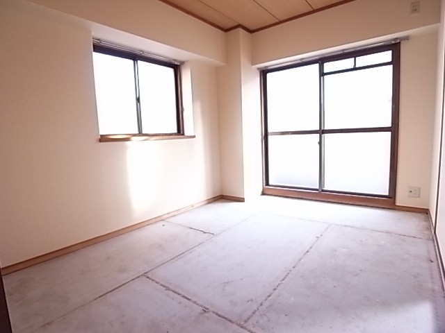 ルマージュ瑞穂の内装