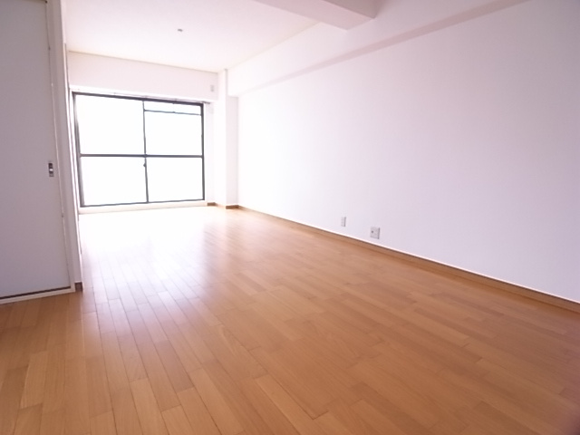 ルマージュ瑞穂の子供部屋