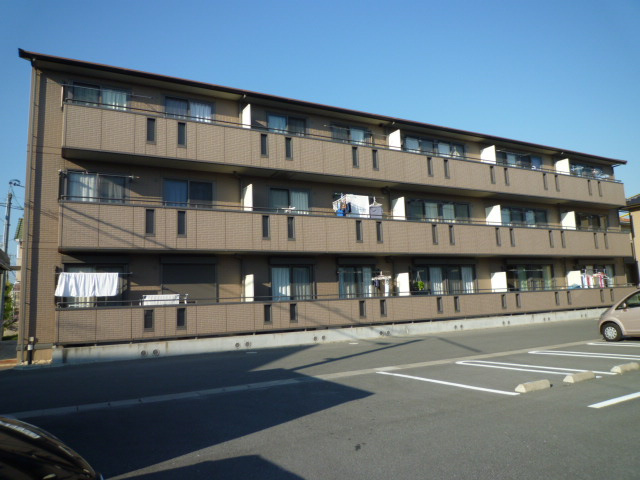 ソレイユ水江の外観