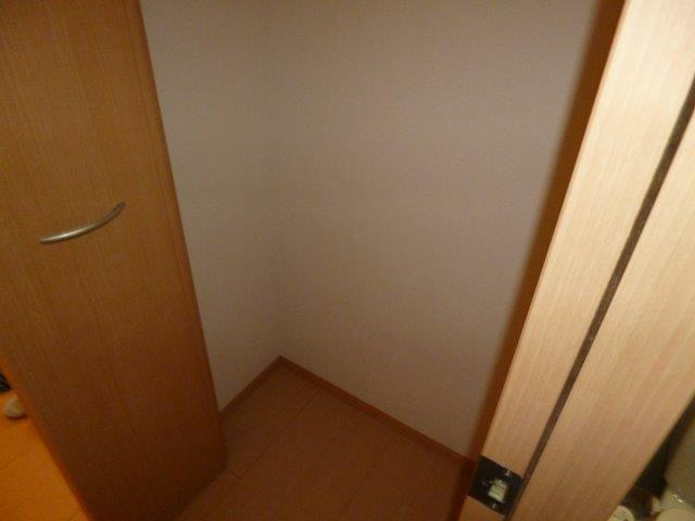 ソレイユ水江の収納|廊下収納