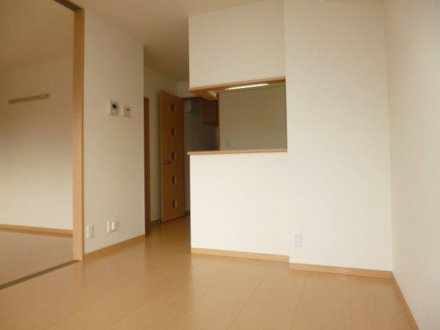 ソレイユ水江の居間・リビング