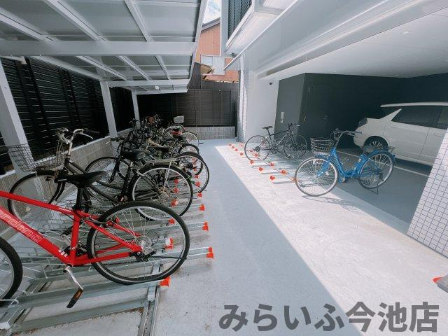 【駐車場】 | シーズンフラッツ矢場 | 駐輪場