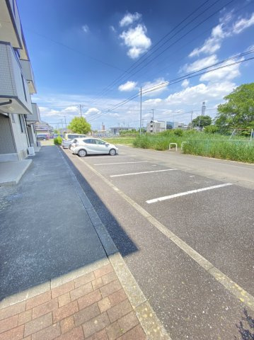 【駐車場】 | ハイツメルベーユ