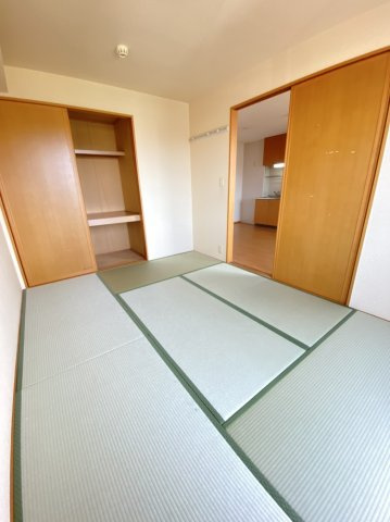 【和室】 | ハイツメルベーユ