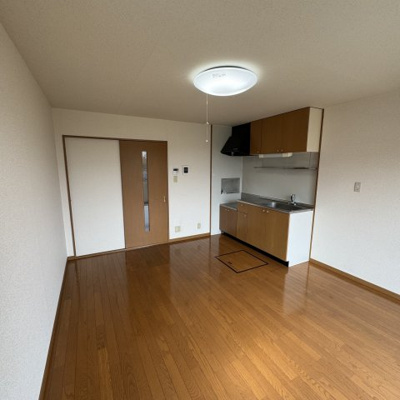 【居間・リビング】 | プチ・シャンブルいずみⅢ