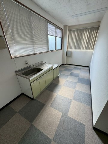 【キッチン】 | ホワイト第２ビル