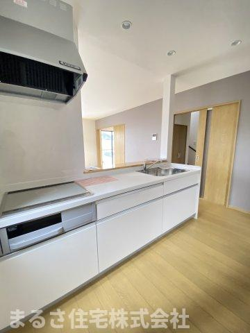 田吉　新築住宅のキッチン