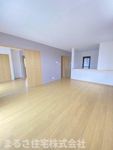 田吉　新築住宅の居間・リビング