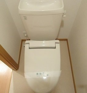 【トイレ】 | レジデンスひらお | シンプルで使いやすいトイレです