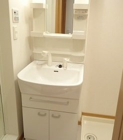 【洗面所】 | レジデンスひらお | 洗面所です