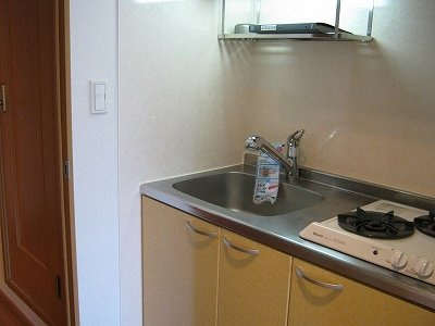 【キッチン】 | レジデンスひらお | お料理しやすいキッチンです