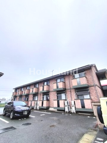 ピノ コラの外観