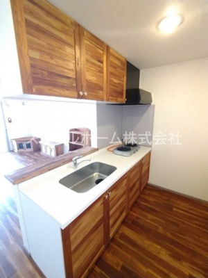 【キッチン】 | ユトリロ前田南 | 別部屋写真です。