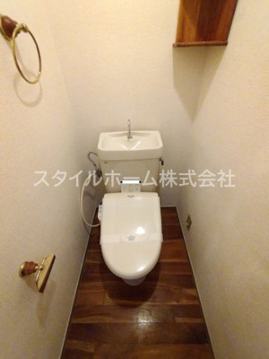 【トイレ】 | ユトリロ前田南 | 別部屋写真です。